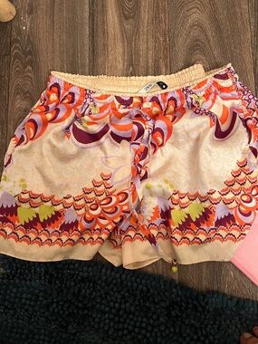 Zara Peach Shorts with Multicolor Floral-Geo Print